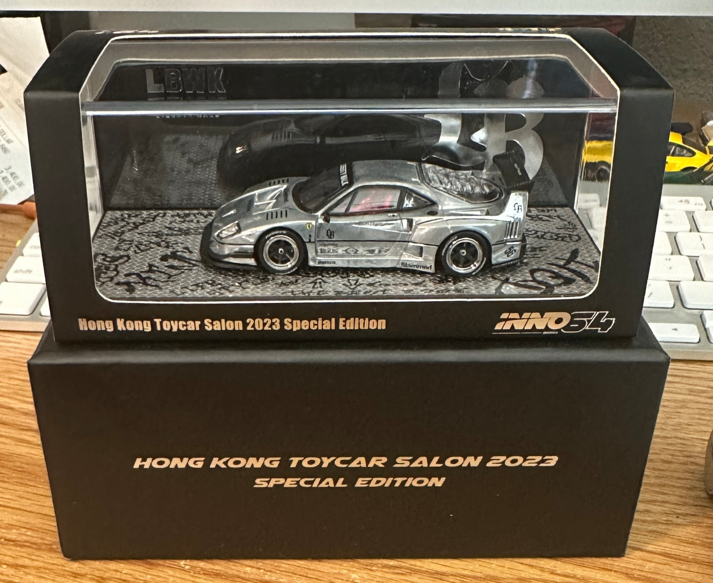 Inno64 - Hong Kong F40 Raw Chase