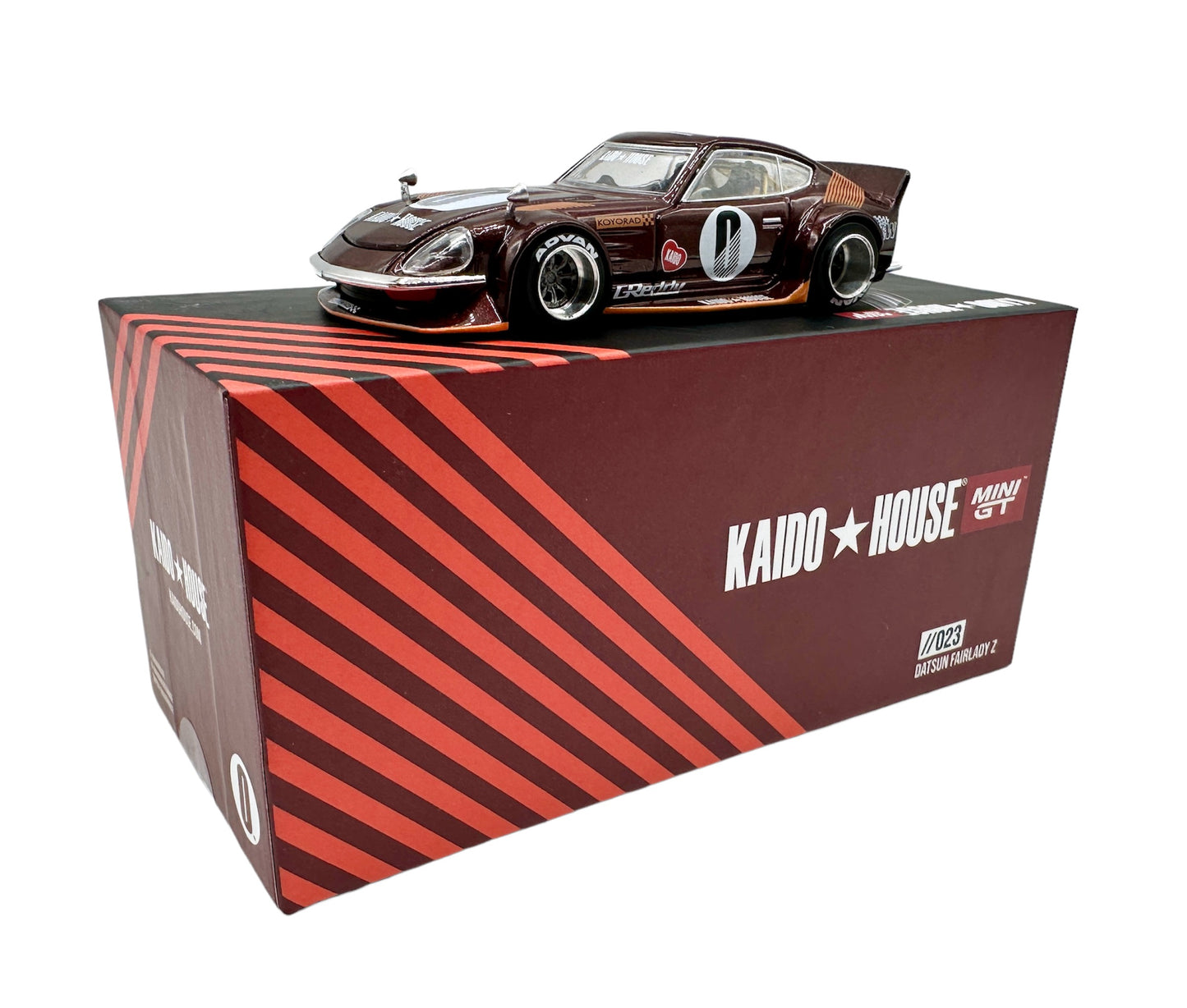 #023 - Datsun KAIDO Fairlady Z Dark Red