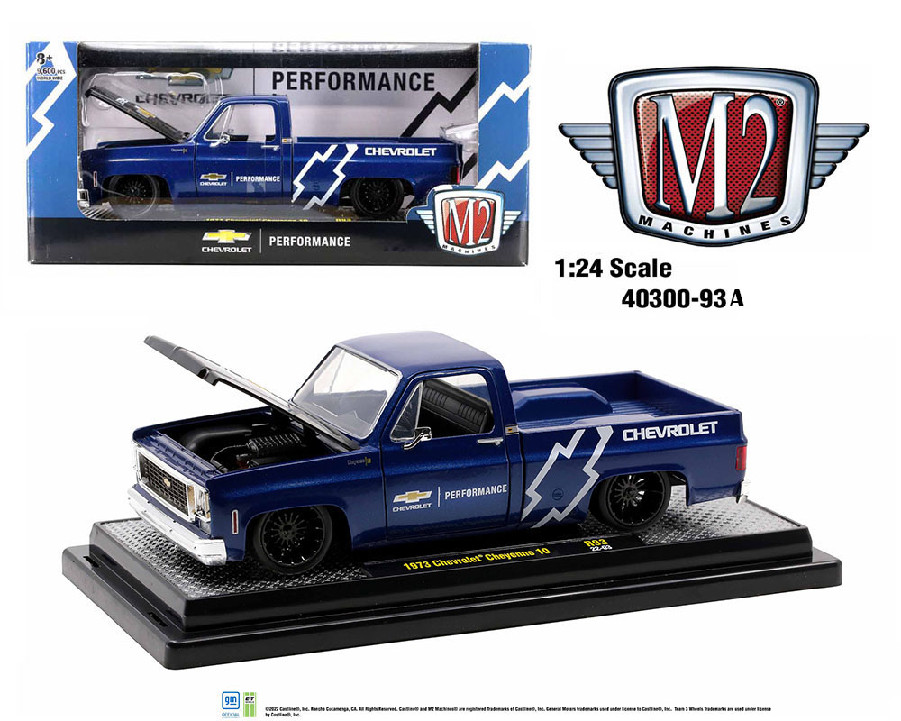 M2 Machines 1:24 Blue Cheyenne Square Body