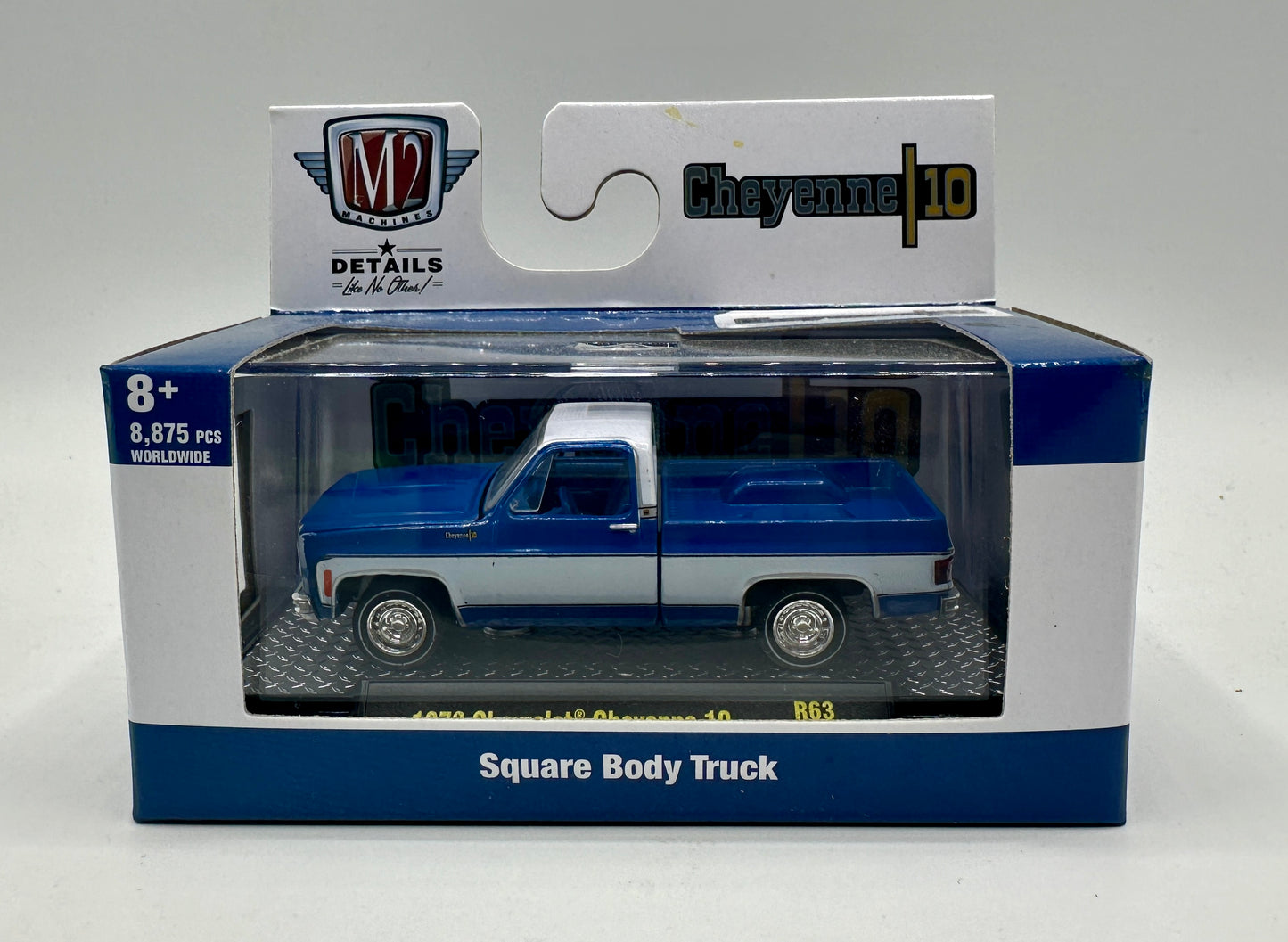 M2 Machines 1973 Chevy Cheyenne 10 Blue & White