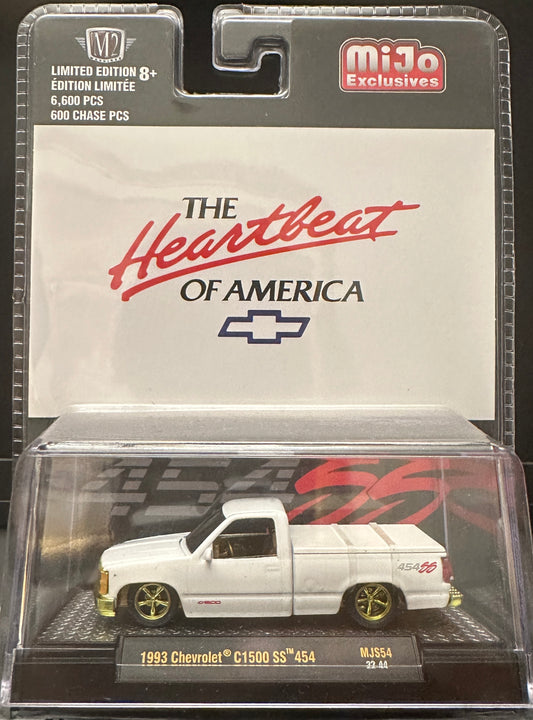 M2 Machines 1993 Chevy C1500 SS 454 Chase