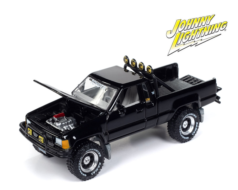 Johnny Lightning 1:64 Mystery Matinee 1985 Toyota SR5 Pickup – Black