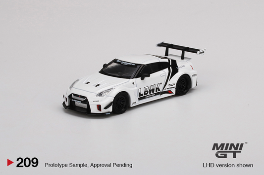 Mini GT LB-Silhouette WORKS GT NISSAN 35GT-RR Ver.2 White LBWK